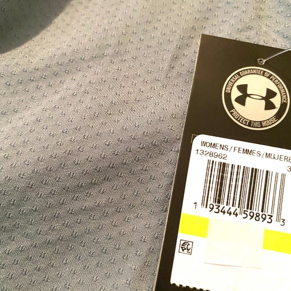 🌹 SALE 🌹 Under Armour T-Shirts Tank Gray Stretch Women's Size UA 1328962 396 - Picture 7 of 7